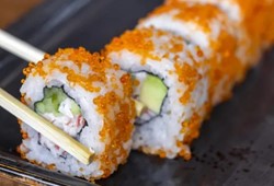 Uzmanlar suşi konusunda uyardı: Suşi bu kişiler için riskli olabilir