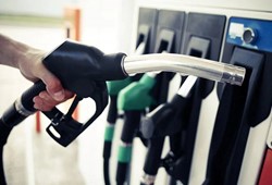 yakita-zam-var-mi-benzin-motorin-ve-lpg-icin-gozler-1-ekimde-30-eylul-akaryakit-fiyatlari.jpg