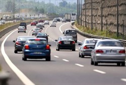 yeni-donem-basliyor-10-yasindan-buyuk-araclara-her-yil-zorunlu-olacak.jpg