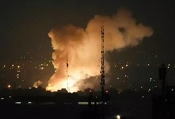 yeniden-alarm-verildi-israilde-pes-pese-patlamalar.jpg