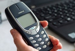 Eski tuşlu telefonlar altın değerine satılıyor