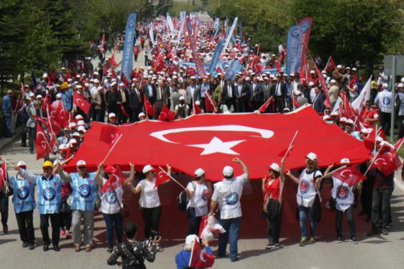1-mayis-resmi-tatil-mi-okullar-var-mi-1-mayis-hangi-gun.png