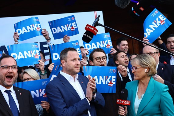 2-dunya-savasindan-sonra-bir-ilk-sandiktan-birinci-ciktilar.jpg