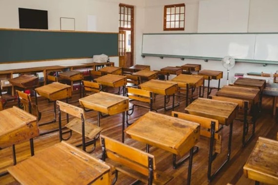 20 Yıl Sonra Yeniden Açıldı! Okulun Tek Öğrencisi İçin Ders Zili Çalacak