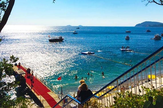 Büyükada Plaj Fiyatları 2026: Güncel Giriş ve Beach Ücretleri