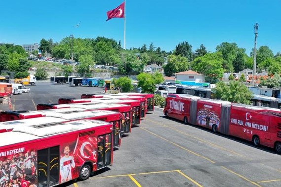 24 Yıl Sonra Gelen Büyük Gurur! İstanbul Yollarında Dünya Kupası Sürprizi Başladı