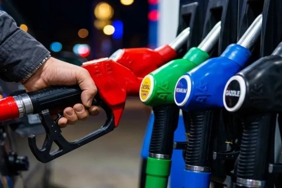 Akaryakıt fiyatlarında zam kesinleşti: Rakamı duyan tepki gösterdi