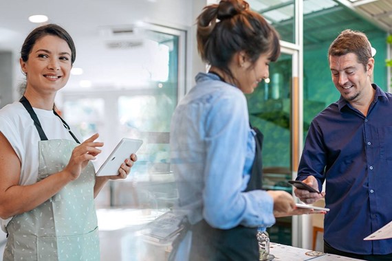 Mobilden İlk Kez Akbanklı Olan KOBİ’lere %0 Faizli, 100 Bin TL’ye Varan Nakit Desteği