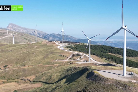 Türkiye'de Karbon Kredisi ve Yenilenebilir Enerji: Akfen Öncülüğü