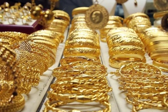 Yeni uygulamaya tepki geldi: Altın yasağı sonrası Kapalıçarşı karıştı