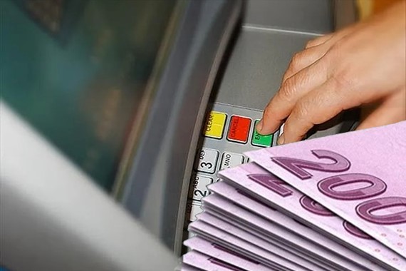 "Ek İş" Diye Girdi, Servete Kondu! Bir Tane ATM Satın Alınca Hayatı Değişti