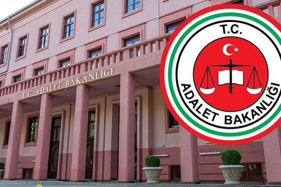 Adalet Bakanlığı'ndan Dev İstihdam! 15 Bin Yeni Personel Alınacak