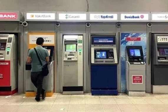 Bankacılıkta yeni dönem! Yabancı dev Türk bankasını satın alıyor