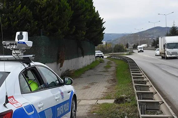 Bayramda Yola Çıkacak Sürücüler Dikkat! Panik Yapmayın, Her 2 Saatte Bir Bunu Yapın!