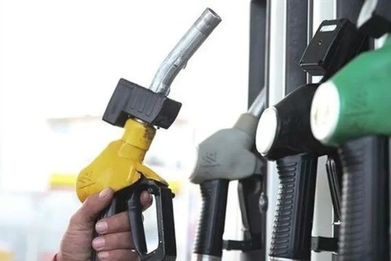 Benzin ve motorinde sert artış: 5 TL zam geliyor