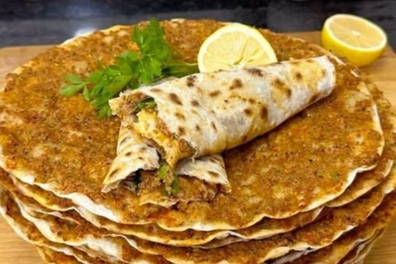 İstanbul’da aynı lahmacun 3 kat farklı fiyatla satılıyor