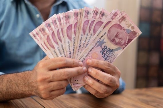 SGK incelemeye alıyor: Bu durumdaki emeklilere ödeme yapılmayacak