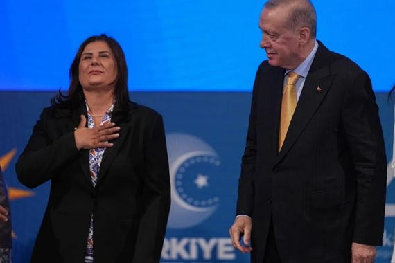 cercioglundan-rozet-sonrasi-ilk-sozler-cumhurbaskanina-yakinligini-boyle-anlatti.jpg