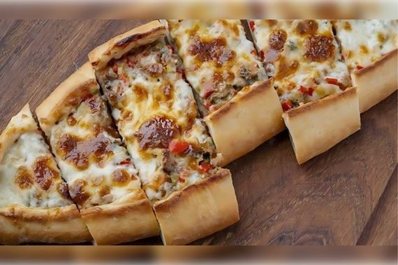 Çiğli’de pide harcında tek tırnaklı eti tespiti