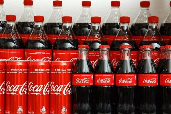 Coca-Cola’da kimyasal uyarısı: 6 ülkede ürünler toplatılıyor