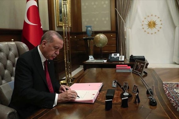 cumhurbaskani-erdogan-imzayi-atti-o-mahkumlara-af-cikti.jpg