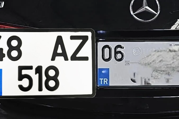 Kare Plaka Yasak mı? 2026 Güncel Trafik Cezası ve TÜVTÜRK Kuralları