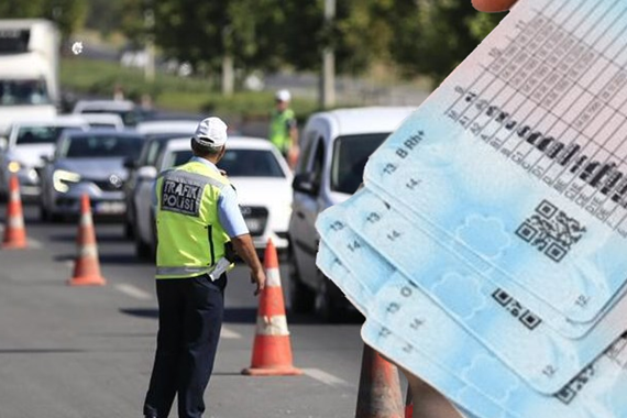 Direksiyon Başında Bunu Yapanın Ehliyeti Anında Gidiyor! Trafikte "Sıfır Tolerans" Dönemi Başladı!