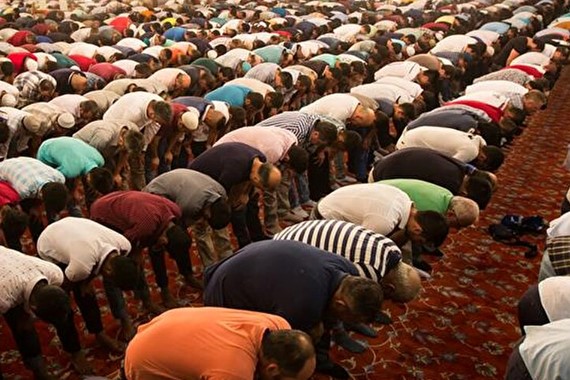 Diyarbakır'da Cuma Namazı Kaçta Okunuyor? Sivas, Van Cuma Namazı Saatleri 14 Ağustos 2026!