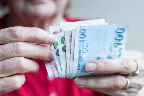 Emekli ikramiyesi belli oldu ama herkes aynı parayı almayacak: İşte ödeme tablosu