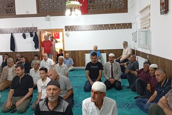 Erzurum'da Cuma Namazı Kaçta Okunuyor? Gaziantep, Malatya Cuma Namazı Saatleri 18 Eylül 2026!