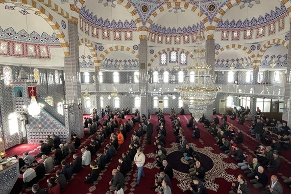 Erzurum'da Cuma Namazı Kaçta Okunuyor? Gaziantep, Malatya Cuma Namazı Saatleri 24 Temmuz 2026!