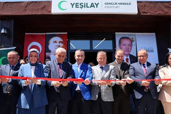 Esenyurt Yeşilay Gençlik Merkezi Hizmete Girdi