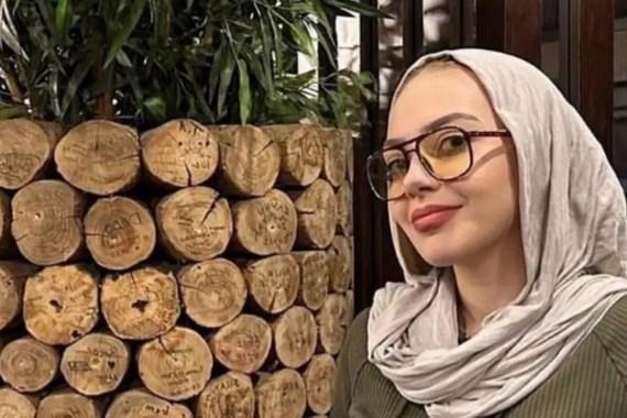 esra-rabia-unal-basortusunu-cikardi-rahatsizligini-acikladi-sonum-iyi-degil.jpg