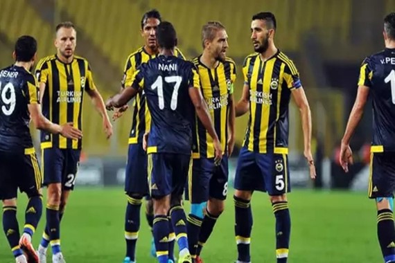 fenerbahceli-eski-yildiz-artik-siyasette-iste-surpriz-parti.jpg
