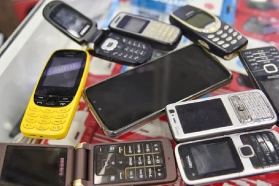 Çekmecedeki eski telefonlar artık para ediyor