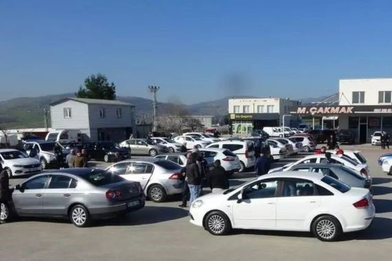 İkinci elde fiyat alarmı: Esnaftan kritik tarih açıklaması