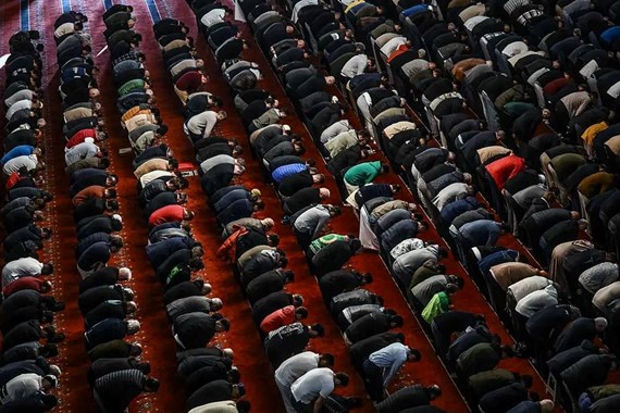 İstanbul'da Cuma Namazı Kaçta Okunuyor? Ankara, İzmir Cuma Namazı Saatleri 22 Mayıs 2026!