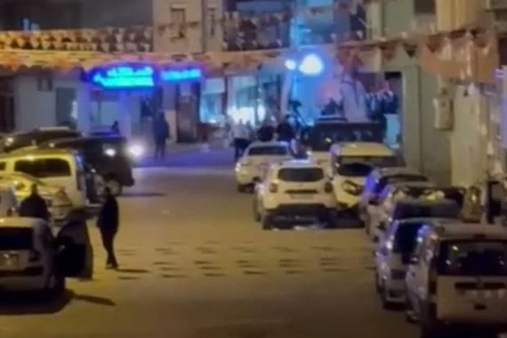izmirden-kahreden-haber-polislere-silahli-saldiri.jpeg
