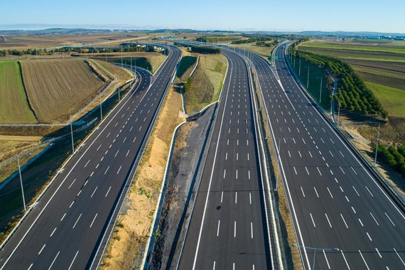 karayollari-bayramda-trafige-kapali-yollari-acikladi.jpg