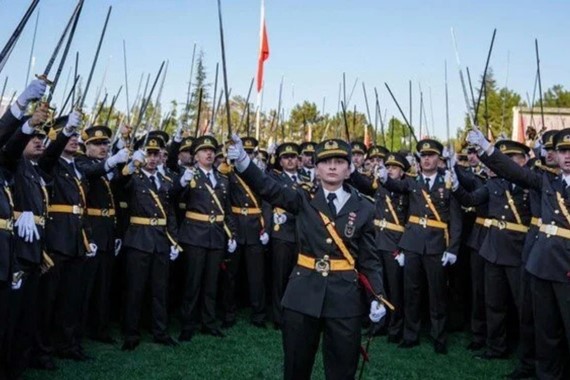kilicli-tegmenler-devlete-yine-meydan-okudu.jpg