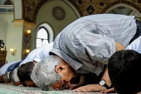 Konya Kurban Bayramı Namazı Saat Kaçta 2026? Diyanet Konya Bayram Namazı Vakti!