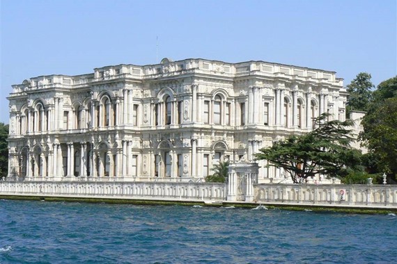 Kurban Bayramı'nda Hangi Saraylar Gezilebilir? Topkapı, Beylerbeyi ve Dolmabahçe Bayram Mesaisi