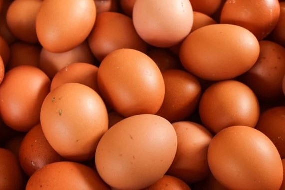 Marketlerde yeni dönem: Kahverengi yumurta satıştan kaldırılıyor