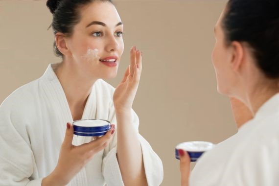 Baharda Cilt Sorunlarına Karşı Dikkat Etmeniz Gereken En Önemli Üç Kural!