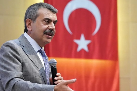 milli-egitimde-neyin-rahatsizligi-var-chp-ve-feto-neden-yusuf-tekini-hedef-aliyor.jpg