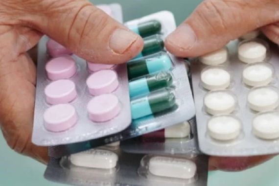 Milyonlarca kişinin kullandığı ağrı kesici eczanelerden toplatıldı