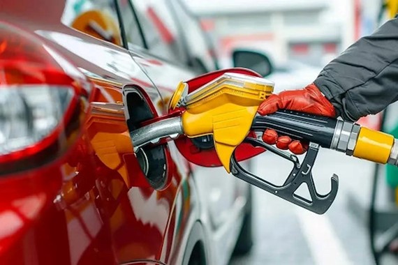 Motorine indirim geldi mi? Benzinin litre fiyatı ne kadar? 10 Temmuz 2026 Akaryakıt Fiyatları!