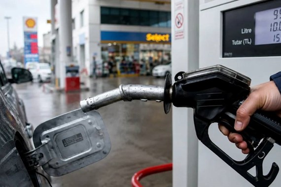 Motorine indirim mi gelecek? Benzin ve LPG ne kadar oldu? 2 Ekim 2026 Akaryakıt Fiyatları!