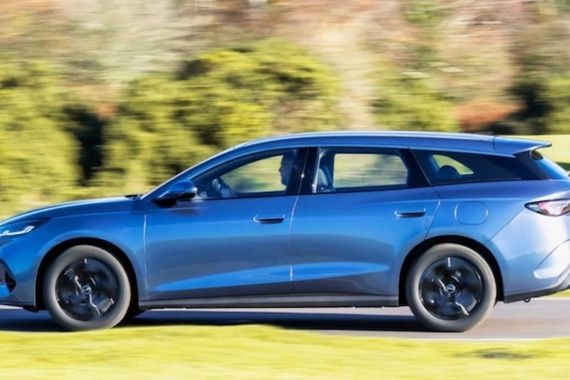 Otomotiv devi kıtayı ele geçirdi: Tesla'yı ikiye katladı