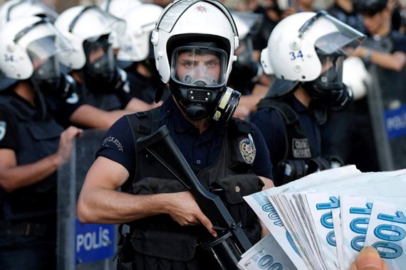 2026 Zamlı Polis Maaşları Ne Kadar Oldu? İşte Unvanlara Göre Yeni Tablo